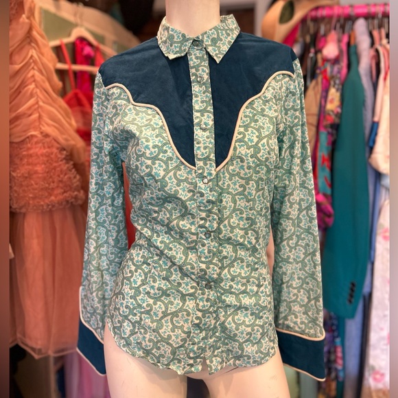 Vintage Blue Western Snap Down - Picture 5 of 11